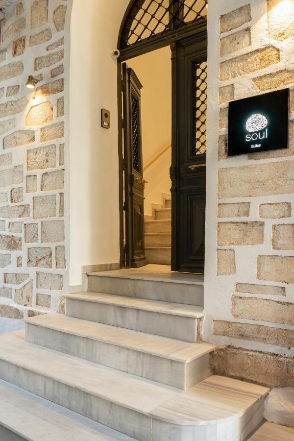 Syros Soul Luxury Suites Ermoupoli Exteriör bild