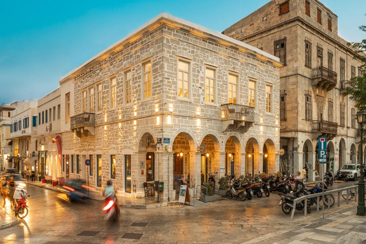 Syros Soul Luxury Suites Ermoupoli Exteriör bild