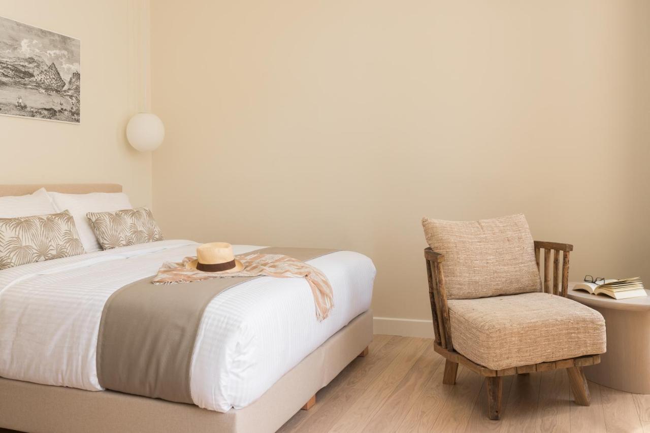Syros Soul Luxury Suites Ermoupoli Exteriör bild