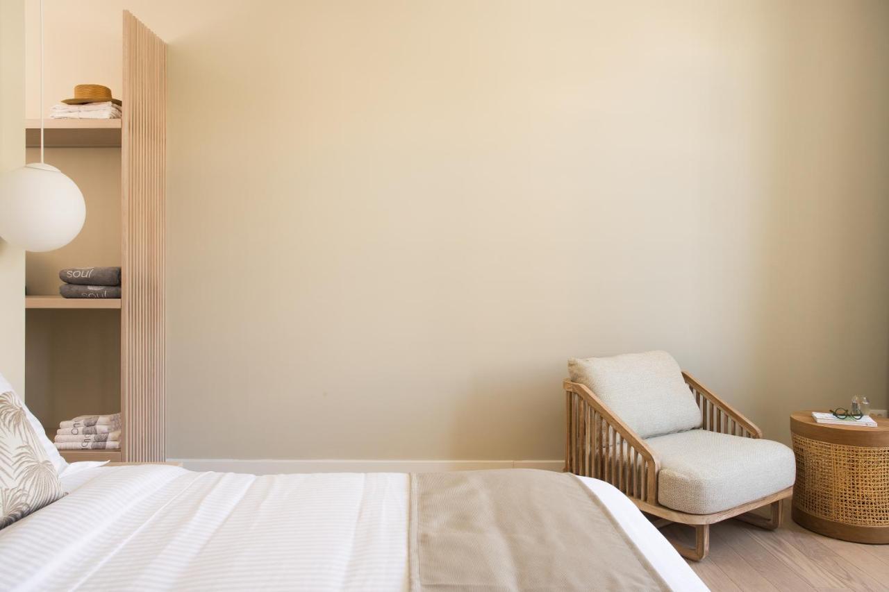 Syros Soul Luxury Suites Ermoupoli Exteriör bild