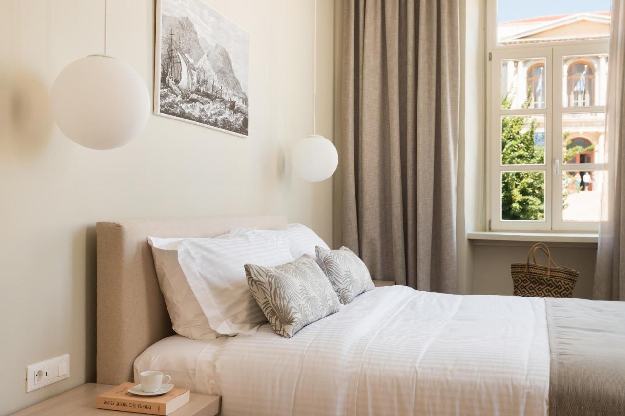 Syros Soul Luxury Suites Ermoupoli Exteriör bild