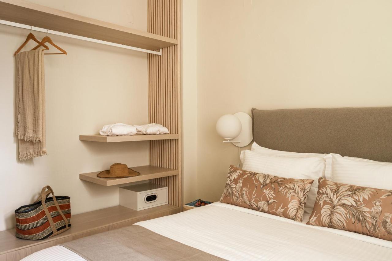 Syros Soul Luxury Suites Ermoupoli Exteriör bild