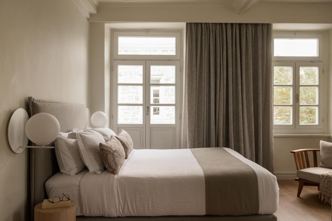 Syros Soul Luxury Suites Ermoupoli Exteriör bild