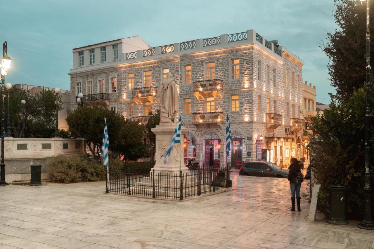 Syros Soul Luxury Suites Ermoupoli Exteriör bild